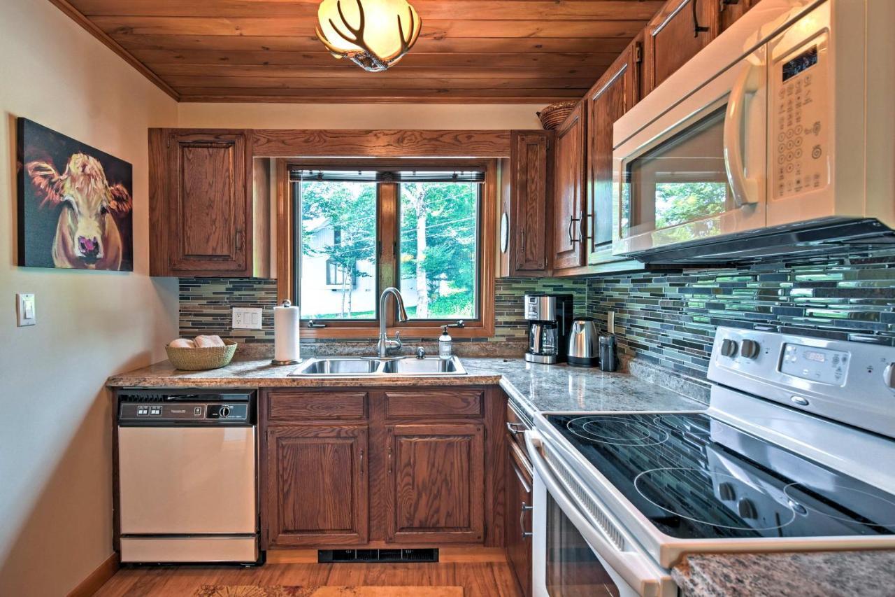 Beech Mountain Condo With Balcony, Walk To Resort! 외부 사진